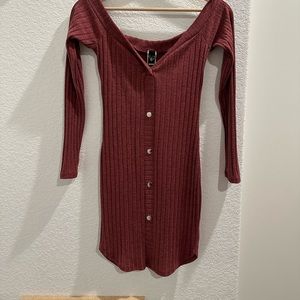 Windsor off shoulder dress size S